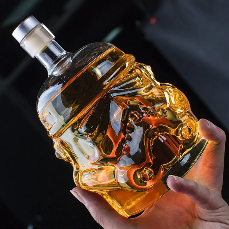 650ml creative Storm Trooper Whiskey Decanter Crystal Glass Wine Decanter Bottle Magic Aerator Wine Glasses Accessories