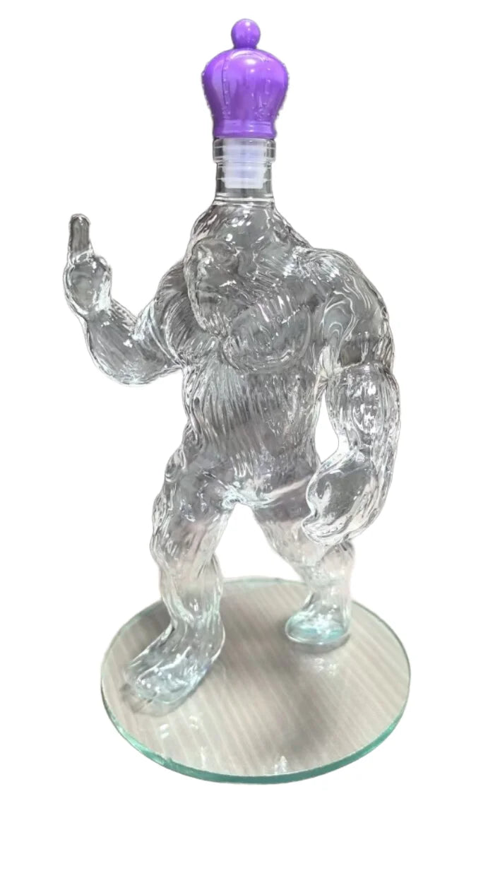Bigfoot Whiskey Decanter – Funny Sasquatch Engraved Glass Bottle for Rustic Bars & Cabin Decor