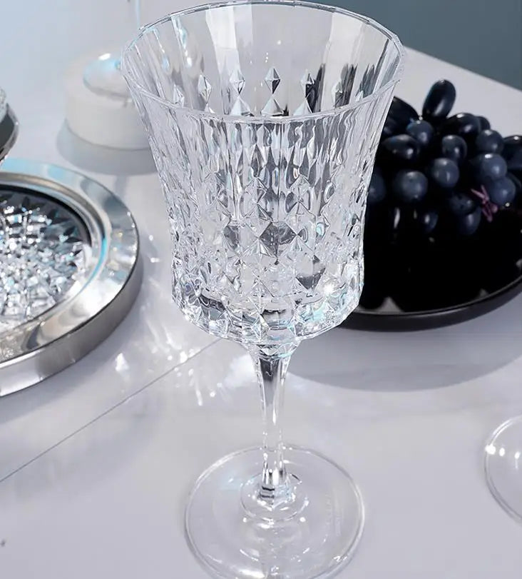 European crystal glass bar banquet home kitchen grape port wine French goblet whisky sparkling champagne bar pub bourbon