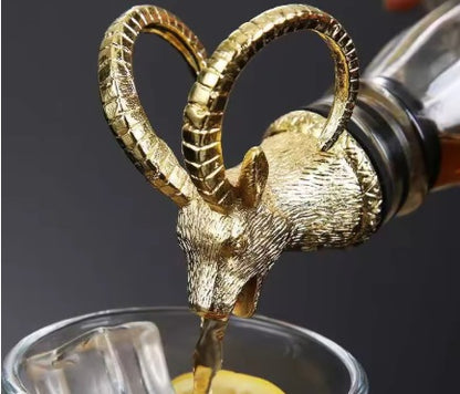 Animal Head Wine Pourer – Elegant Drip-Free Wine Bottle Spout
