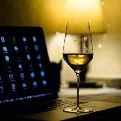 Burgundy Bordeaux Style Light Luxury Wine Glass Ultra-thin Craftsmanship Slim Cup Stems  Bar Party Classics Goblet
