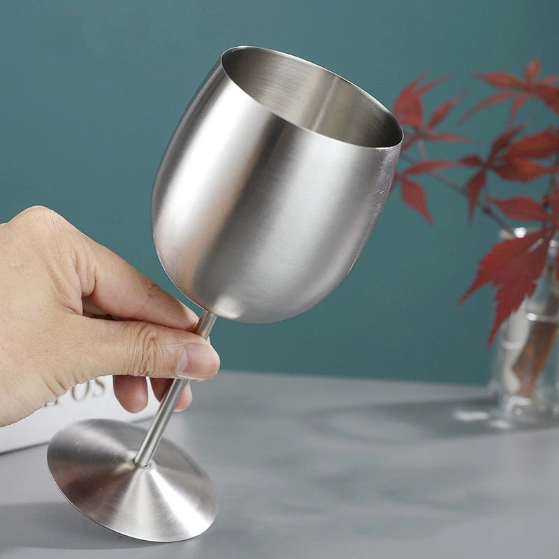 304 Stainless Steel Wine & Cocktail Goblets – Retro Martini Glass for Home, Bar & Restaurant” ✅