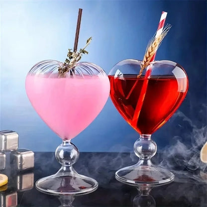 1pc Heart Shaped Cocktail Glass with Straw Clear Stemmed Wine Glass Creative Champagne Glasses Drinking Cups for Bar Pub Club
