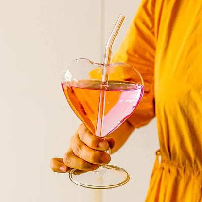 1pc Heart Shaped Cocktail Glass with Straw Clear Stemmed Wine Glass Creative Champagne Glasses Drinking Cups for Bar Pub Club